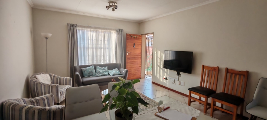 3 Bedroom Property for Sale in Monavoni Gauteng