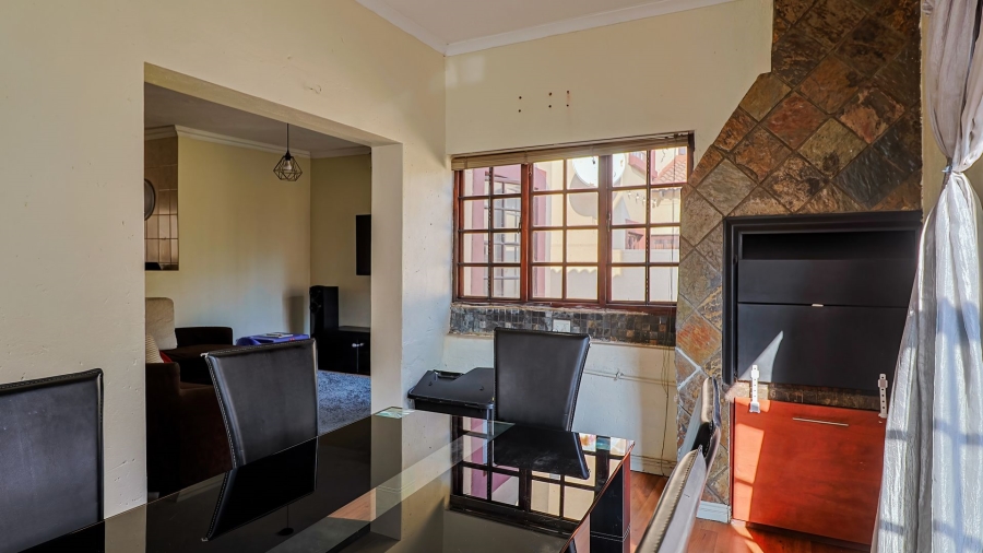 3 Bedroom Property for Sale in Raslouw Gauteng