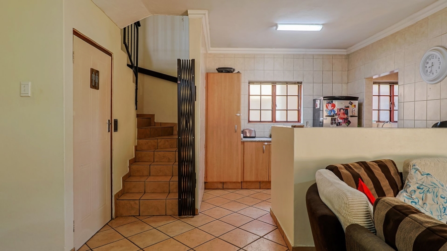3 Bedroom Property for Sale in Raslouw Gauteng