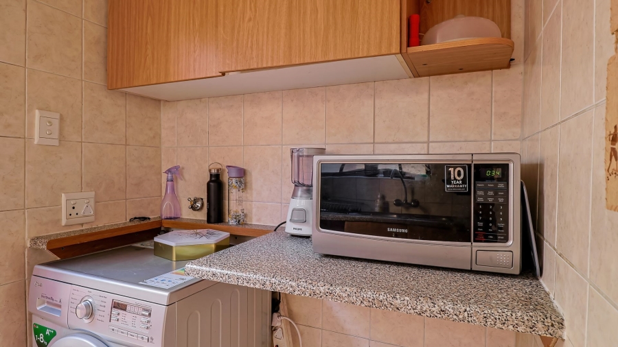 3 Bedroom Property for Sale in Raslouw Gauteng