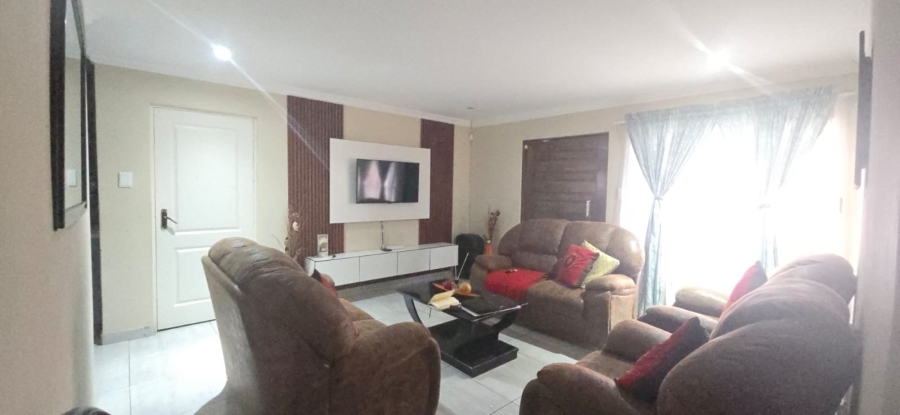 3 Bedroom Property for Sale in Vanderbijlpark CE 7 Gauteng