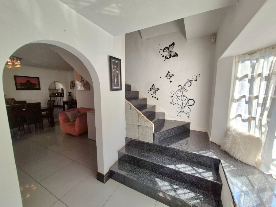 To Let 5 Bedroom Property for Rent in Randpark Ridge Gauteng
