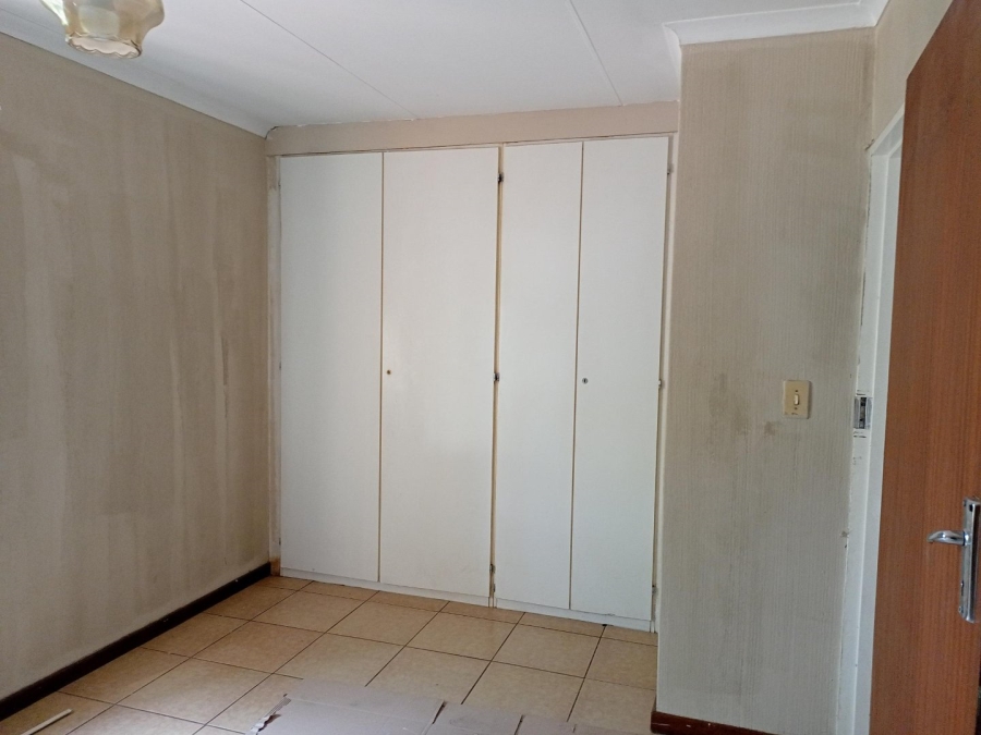 2 Bedroom Property for Sale in Muckleneuk Gauteng
