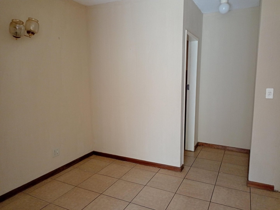 2 Bedroom Property for Sale in Muckleneuk Gauteng