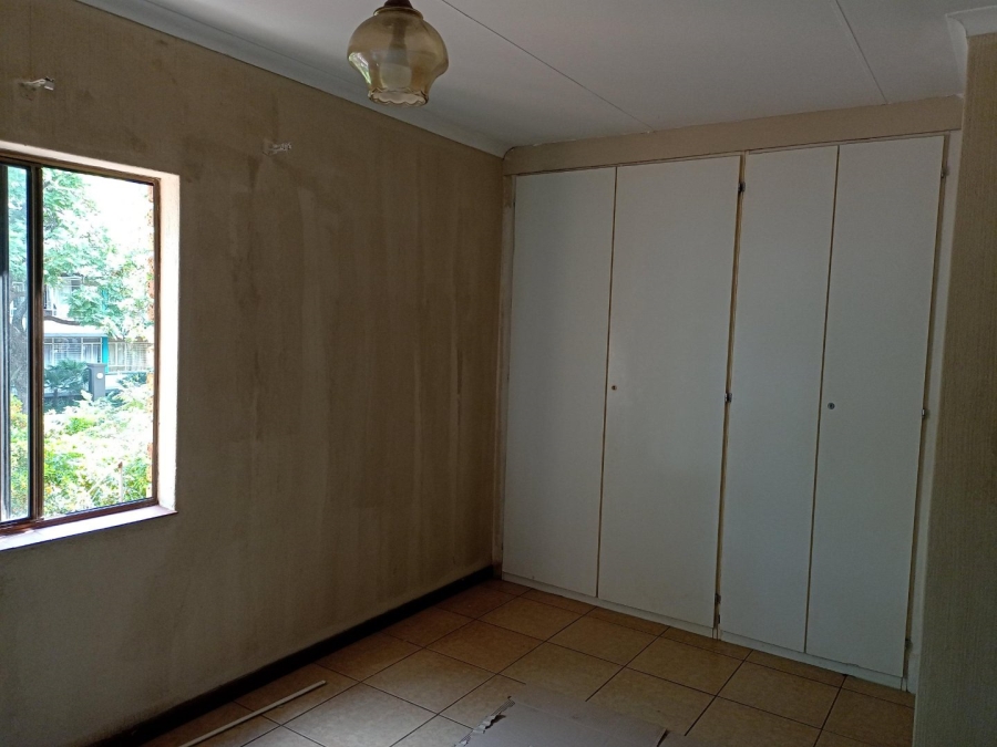 2 Bedroom Property for Sale in Muckleneuk Gauteng