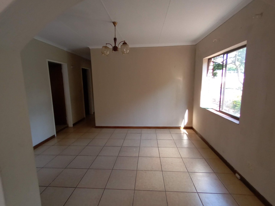 2 Bedroom Property for Sale in Muckleneuk Gauteng