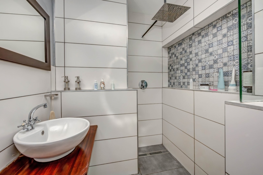 2 Bedroom Property for Sale in Northcliff Gauteng