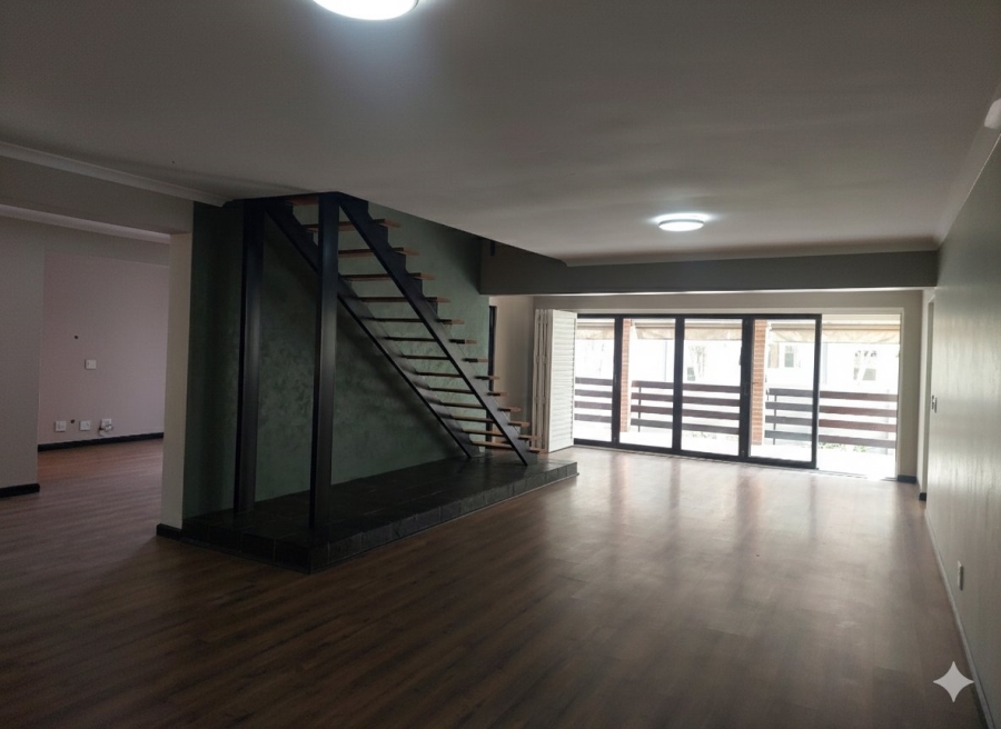3 Bedroom Property for Sale in Cedar Creek Gauteng