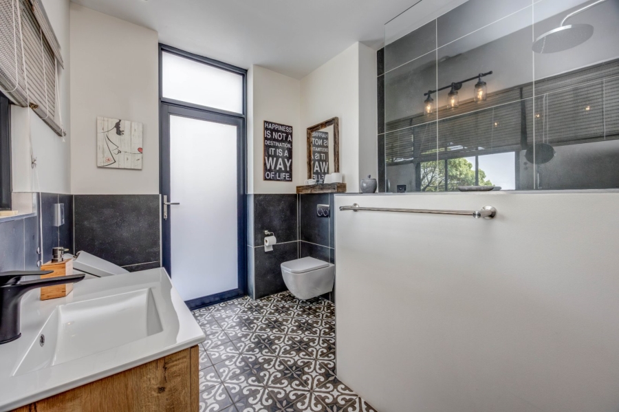 2 Bedroom Property for Sale in Northcliff Gauteng