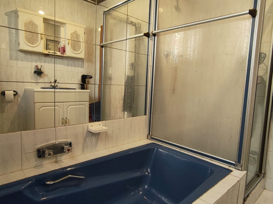3 Bedroom Property for Sale in Villieria Gauteng