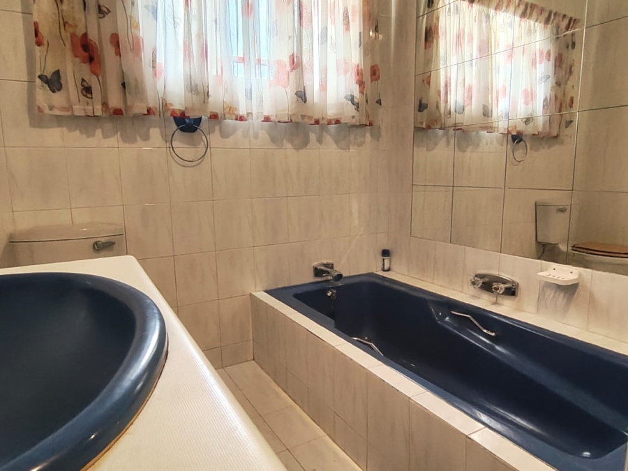 3 Bedroom Property for Sale in Villieria Gauteng