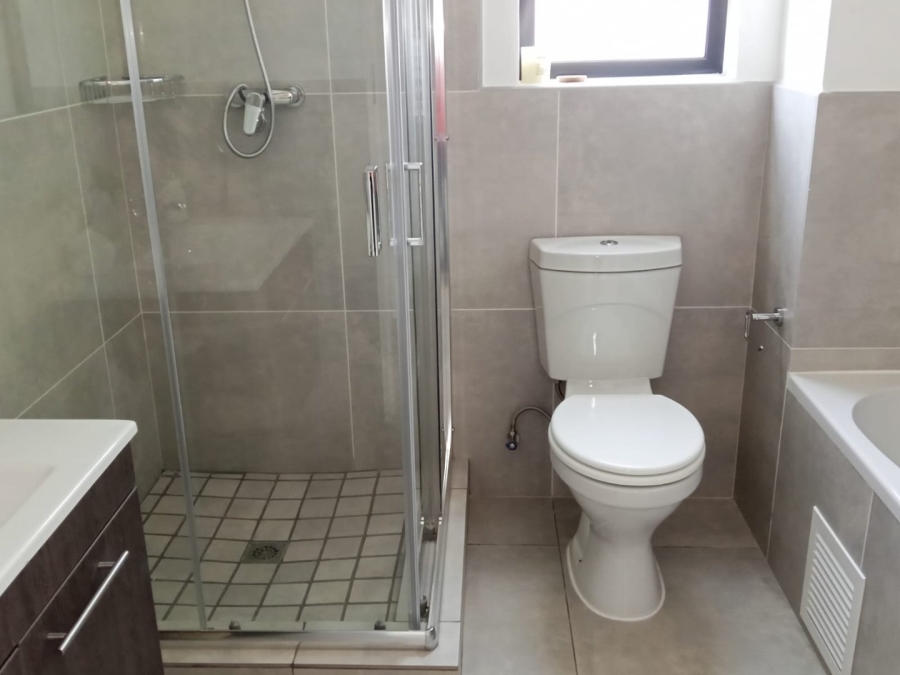 2 Bedroom Property for Sale in North Riding Gauteng