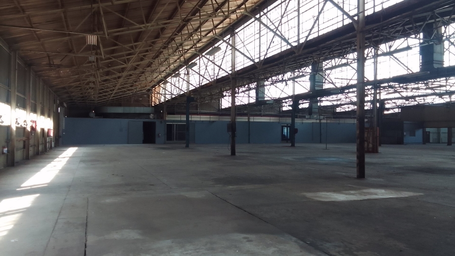  Bedroom Property for Sale in Alrode Gauteng