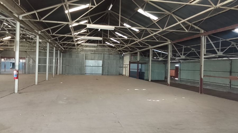  Bedroom Property for Sale in Alrode Gauteng