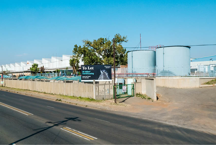  Bedroom Property for Sale in Alrode Gauteng