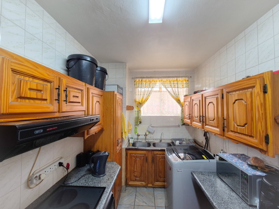 2 Bedroom Property for Sale in Vanderbijlpark CW 3 Gauteng