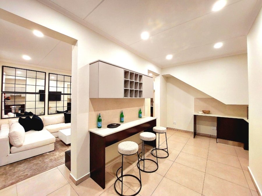 To Let 3 Bedroom Property for Rent in Greenstone Hill Gauteng