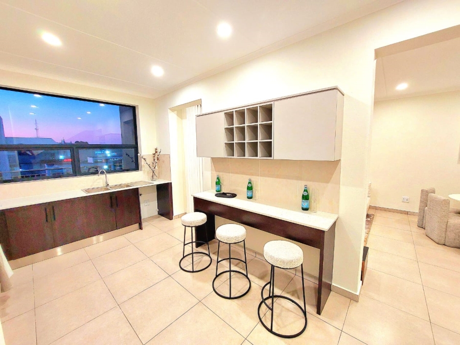 To Let 3 Bedroom Property for Rent in Greenstone Hill Gauteng