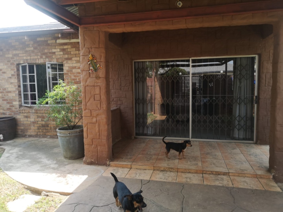 3 Bedroom Property for Sale in Daspoort Gauteng