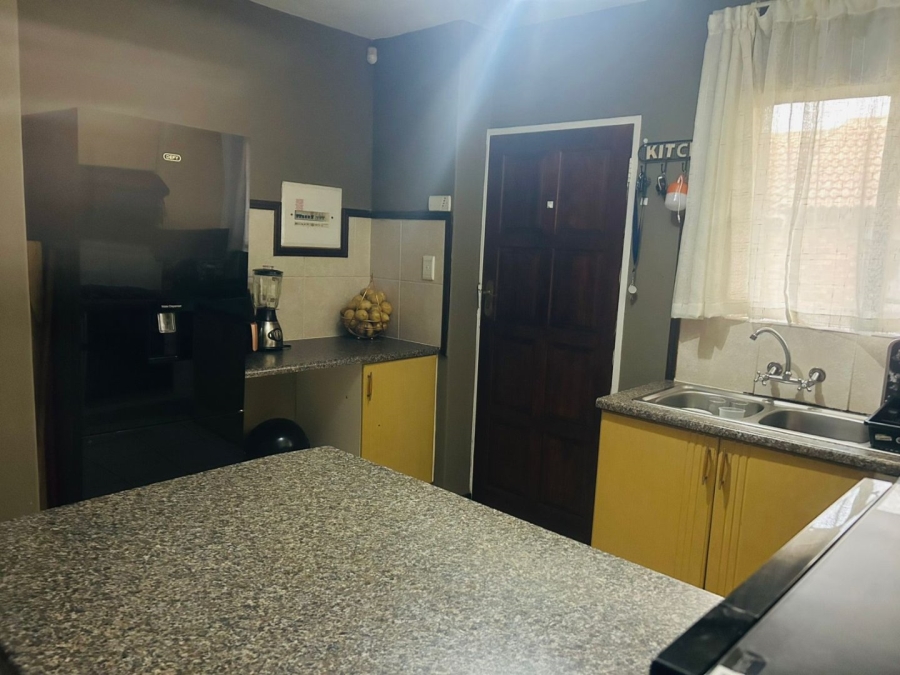 2 Bedroom Property for Sale in Mooikloof Ridge Gauteng