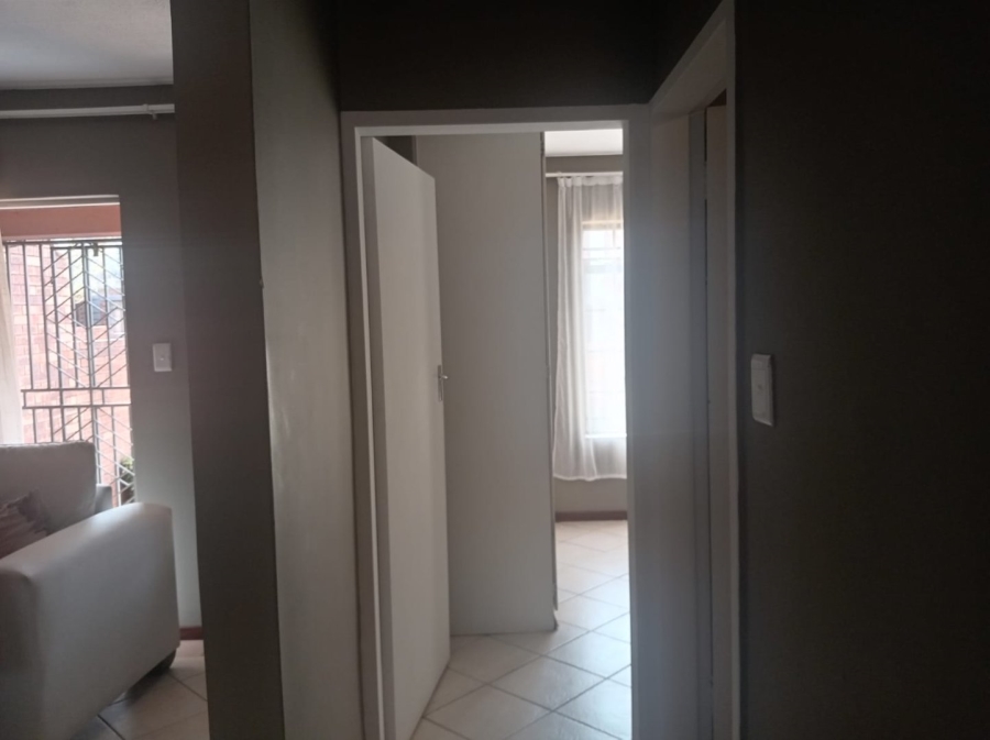 2 Bedroom Property for Sale in Mooikloof Ridge Gauteng