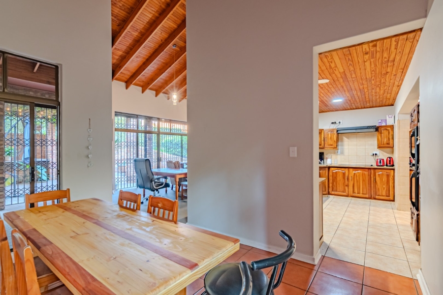 3 Bedroom Property for Sale in Waterkloof Ridge Gauteng