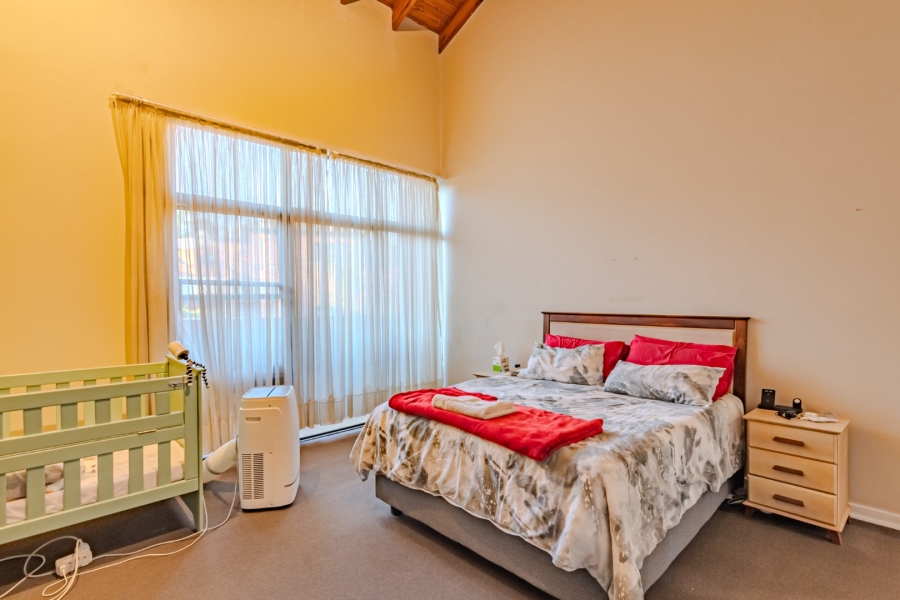 3 Bedroom Property for Sale in Waterkloof Ridge Gauteng