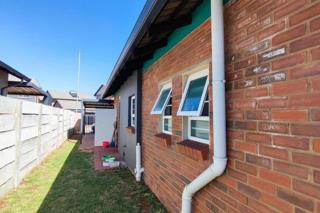 2 Bedroom Property for Sale in Parkdene Gauteng