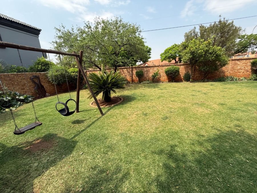 3 Bedroom Property for Sale in Highveld Gauteng