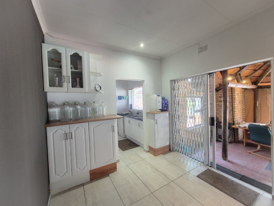 3 Bedroom Property for Sale in Flora Gardens Gauteng