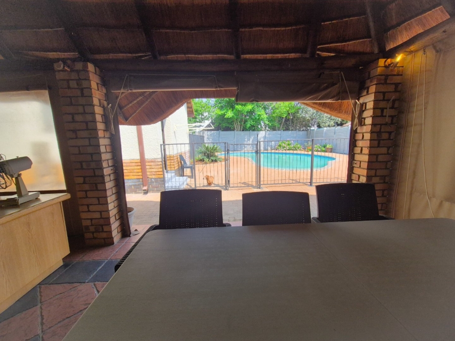 3 Bedroom Property for Sale in Flora Gardens Gauteng