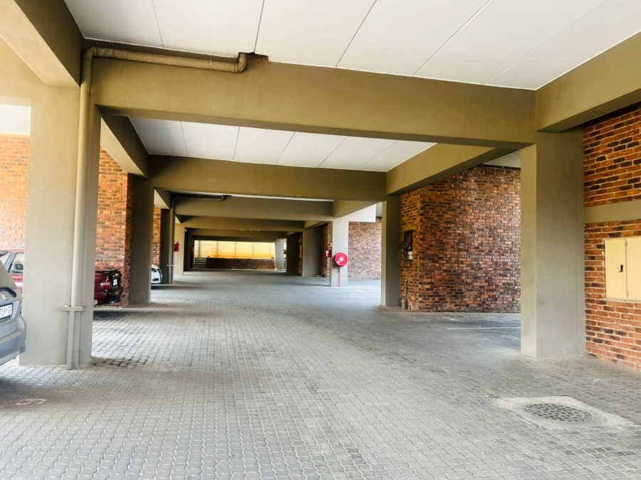 2 Bedroom Property for Sale in Wychwood Gauteng