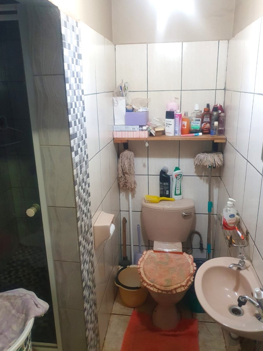 4 Bedroom Property for Sale in Wierda Park Gauteng