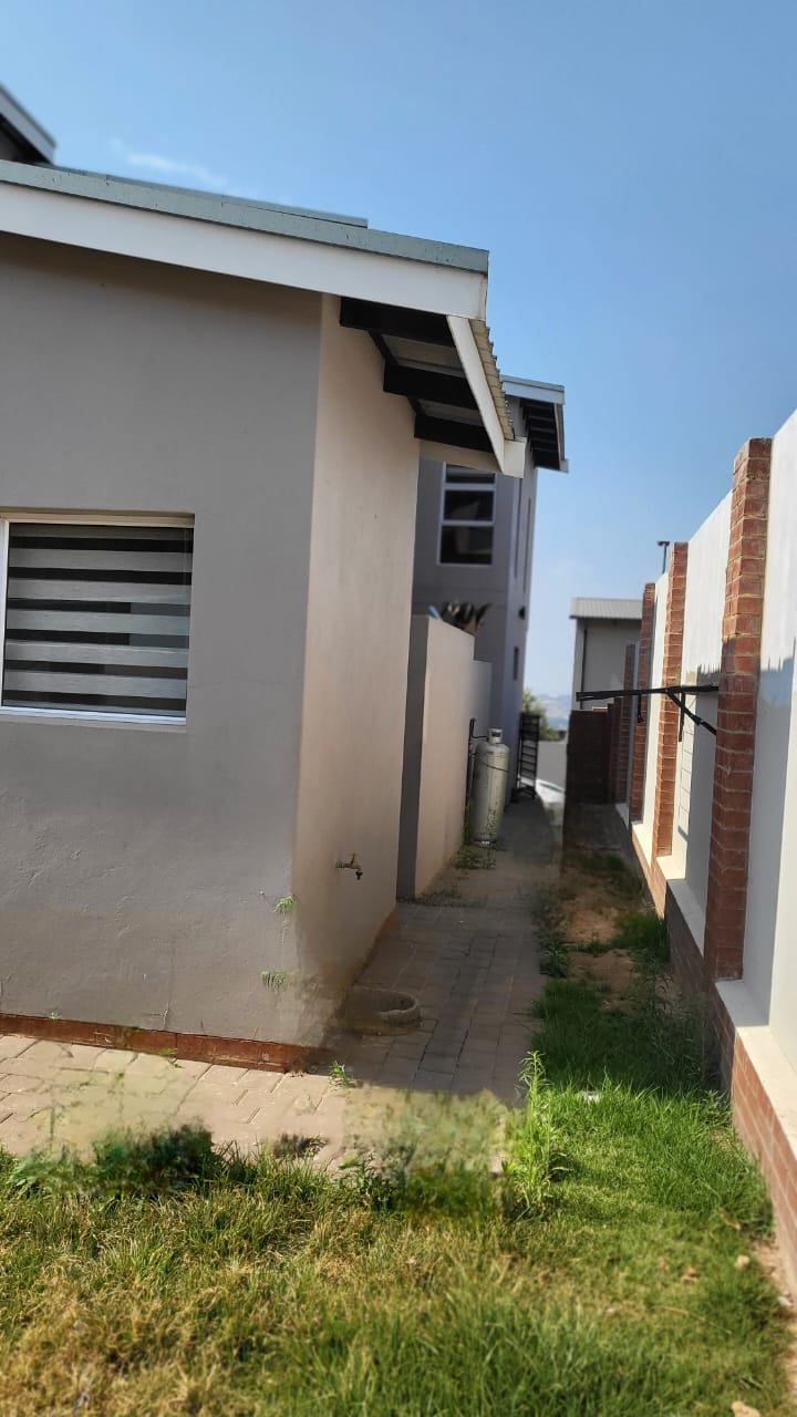 4 Bedroom Property for Sale in Homes Haven Gauteng