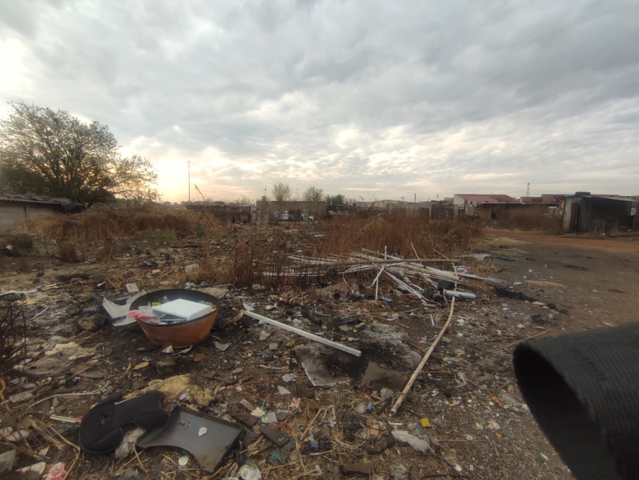 Commercial Property for Sale in Vosloorus Gauteng