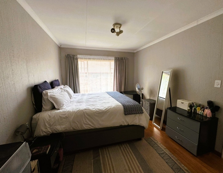 2 Bedroom Property for Sale in Amberfield Gauteng