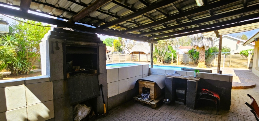 3 Bedroom Property for Sale in Risiville Gauteng