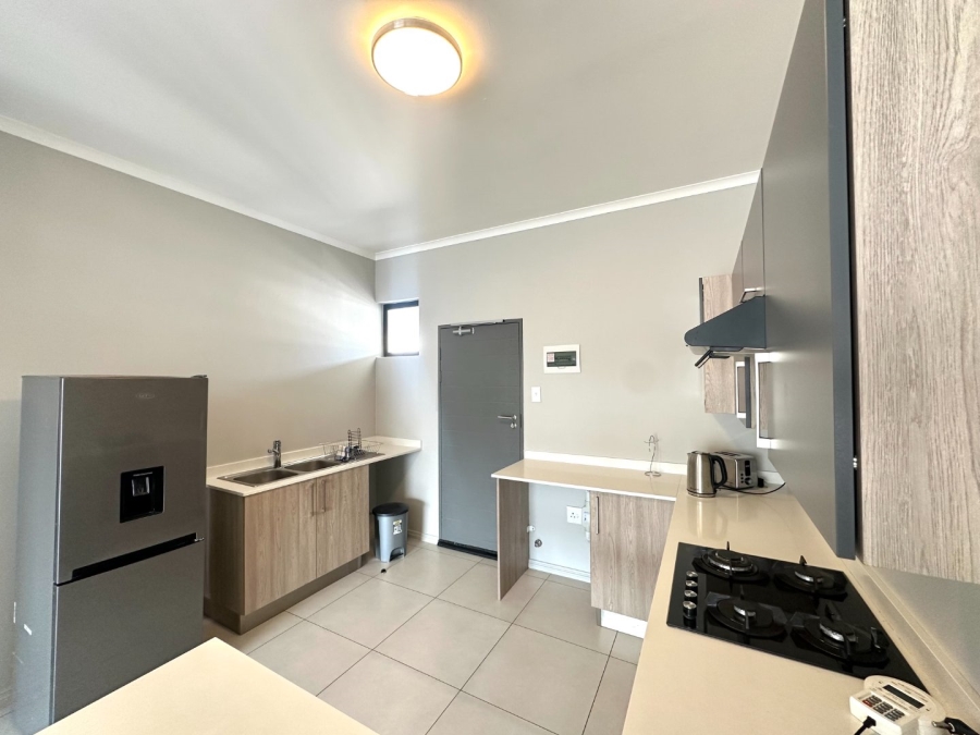 2 Bedroom Property for Sale in Crowthorne AH Gauteng