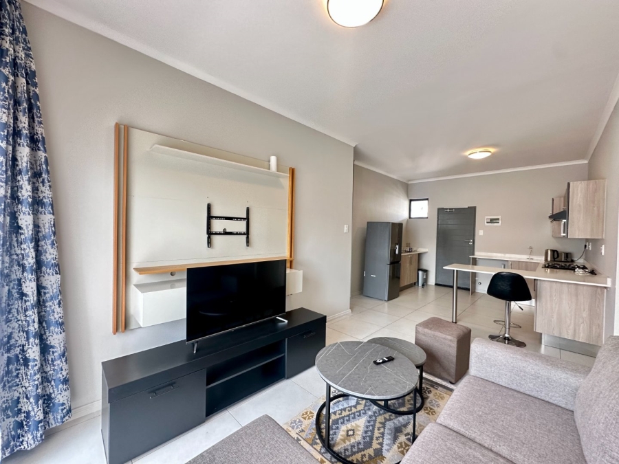 2 Bedroom Property for Sale in Crowthorne AH Gauteng