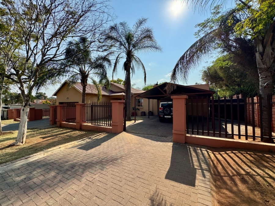 3 Bedroom Property for Sale in Lyttelton Manor Gauteng