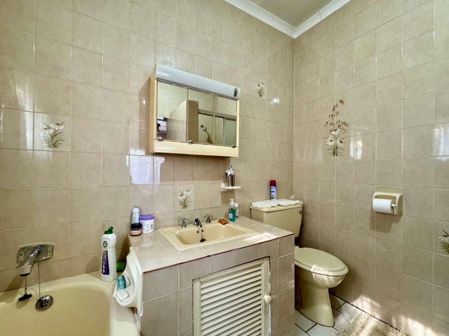 3 Bedroom Property for Sale in Lyttelton Manor Gauteng