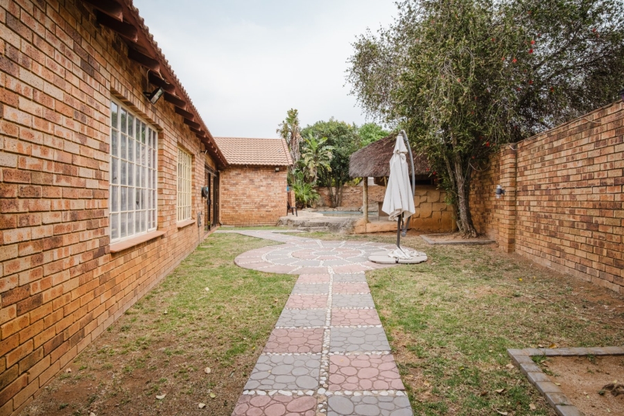 3 Bedroom Property for Sale in Alan Manor Gauteng