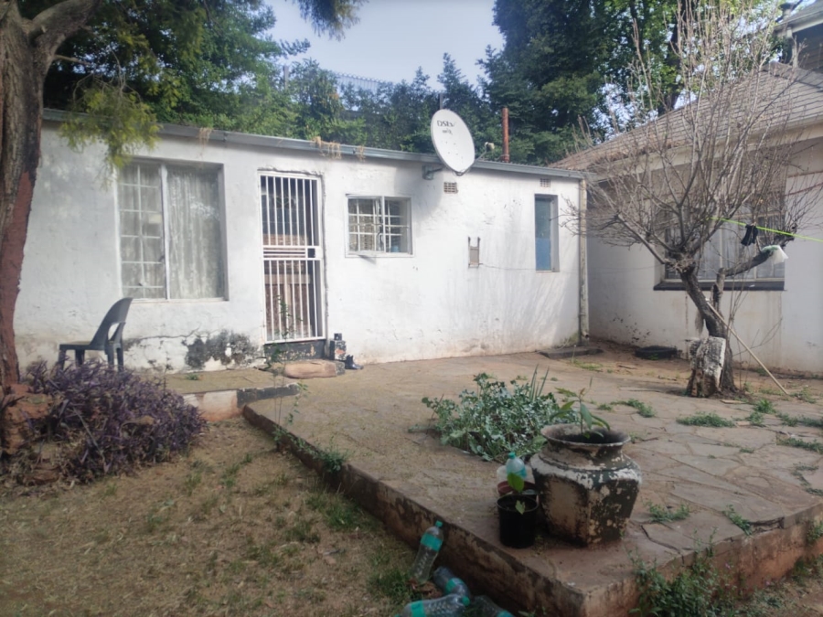6 Bedroom Property for Sale in Melville Gauteng