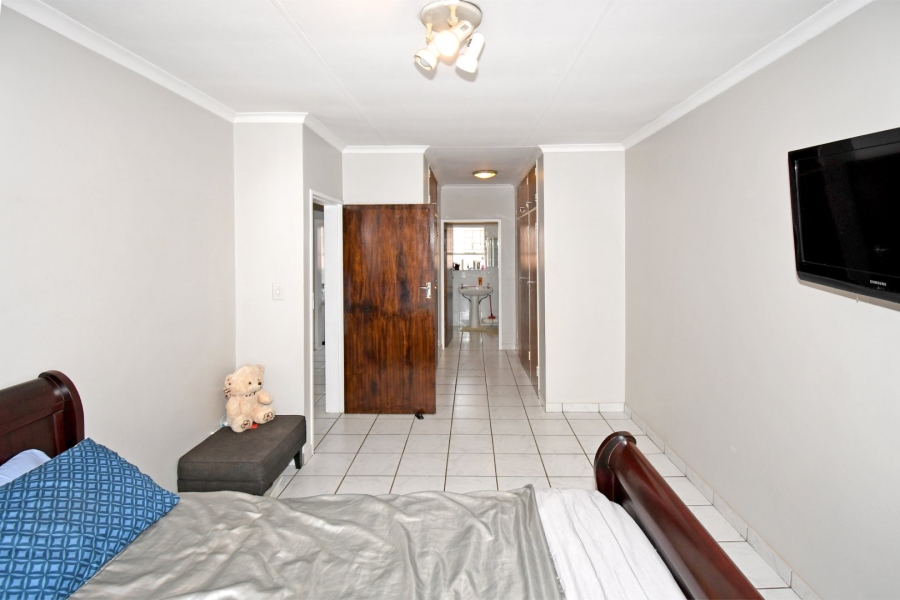 3 Bedroom Property for Sale in Wierda Park Gauteng