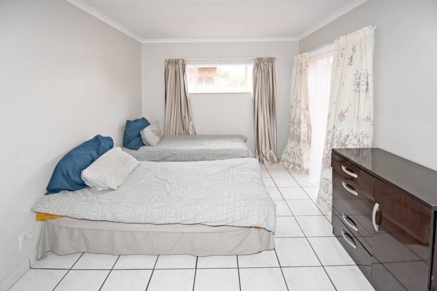 3 Bedroom Property for Sale in Wierda Park Gauteng