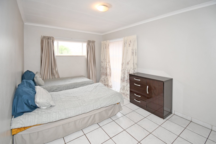 3 Bedroom Property for Sale in Wierda Park Gauteng