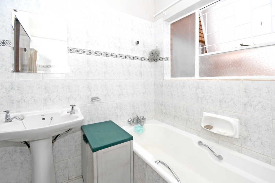 3 Bedroom Property for Sale in Wierda Park Gauteng