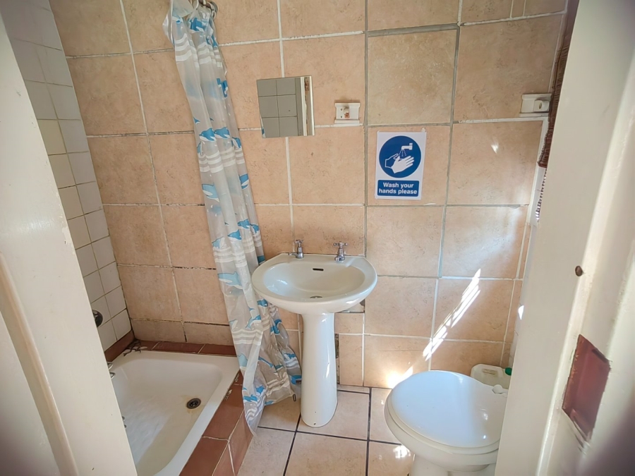 9 Bedroom Property for Sale in Westdene Gauteng
