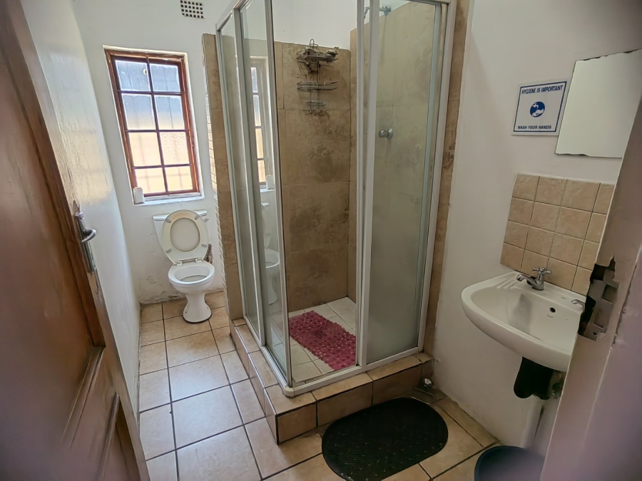 9 Bedroom Property for Sale in Westdene Gauteng