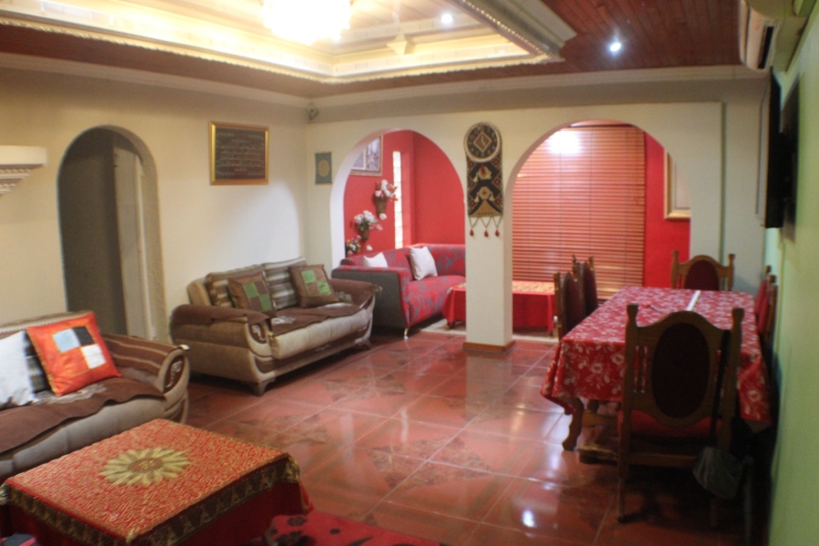 5 Bedroom Property for Sale in Mid Ennerdale Gauteng